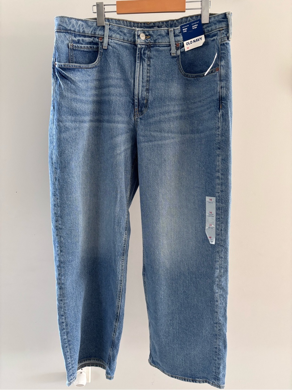 Old Navy women Light Wash extra high  waist and wide leg Jeans
